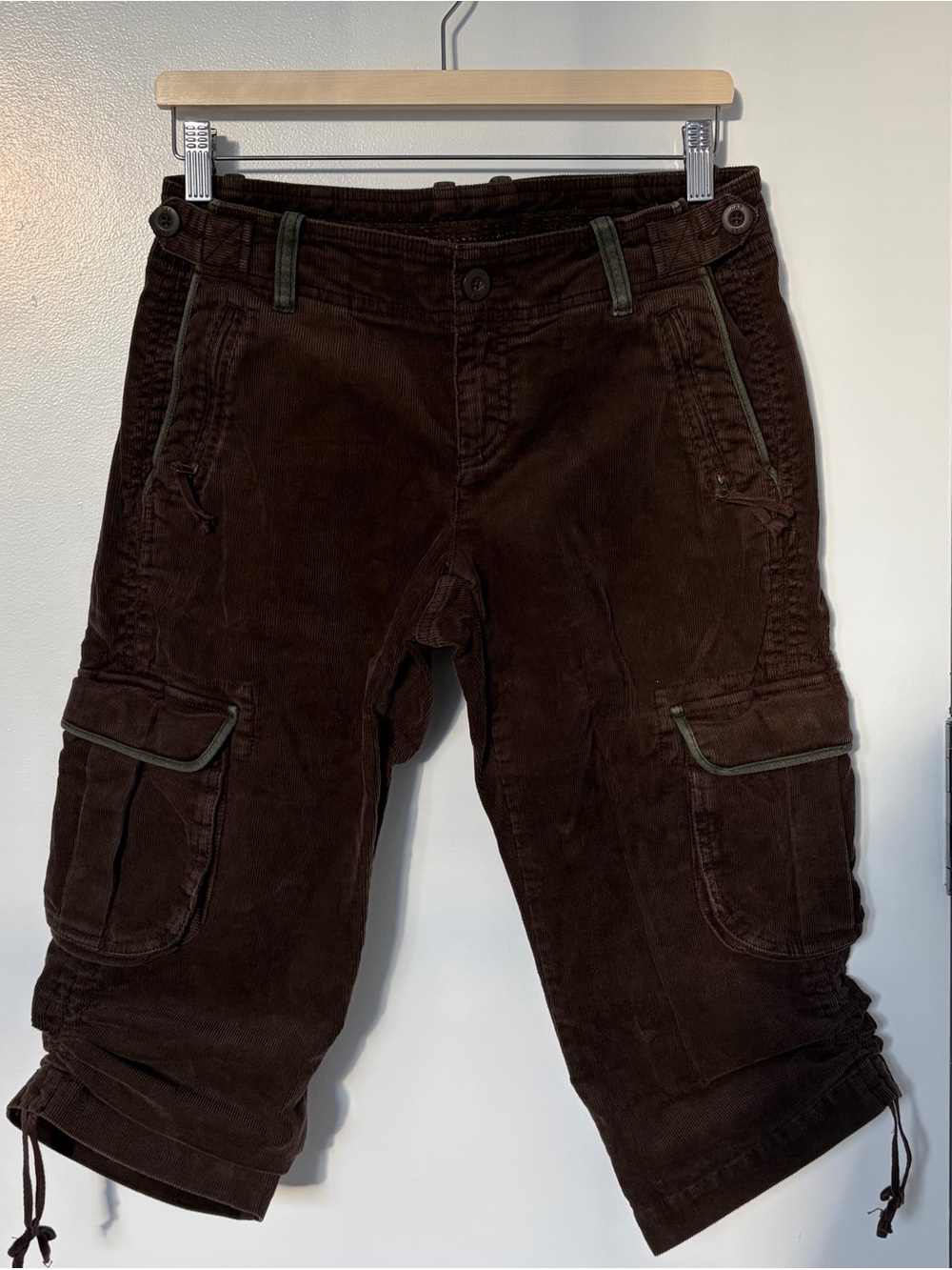 Gap Corduroy Cargo Capris Pants - Picture 1 of 9